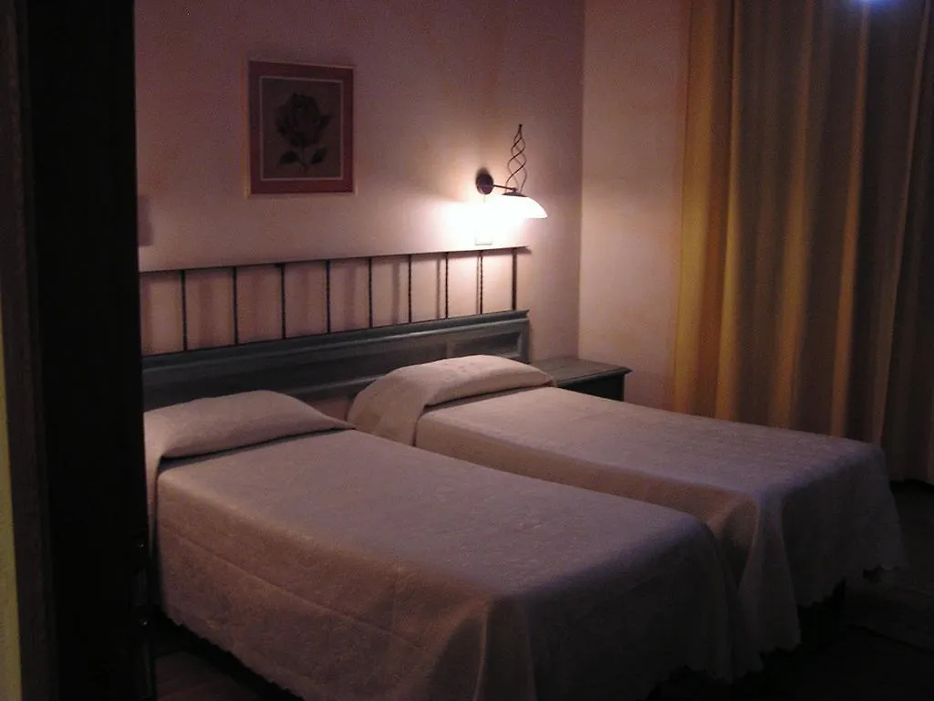 Hotel Mistral Portoscuso 3*,