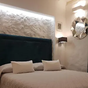 https://room-del-giglio.barihotels.org